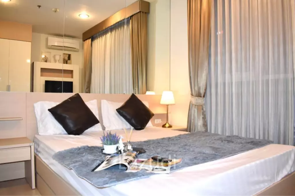 1 Bedroom  1 Bathroom 36 SQ.M Rhythm Ratchada
