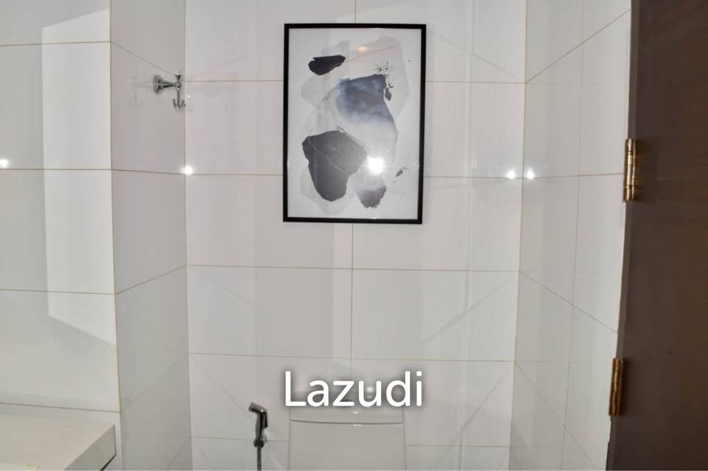 1 Bedroom  1 Bathroom 36 SQ.M Rhythm Ratchada