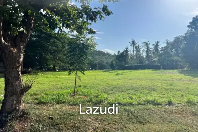 PALM HILLS : 2400 sqm Plot