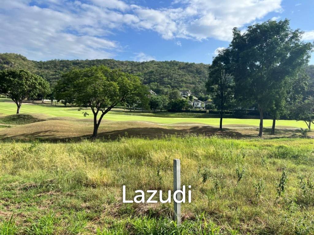 PALM HILLS : 2400 sqm Plot