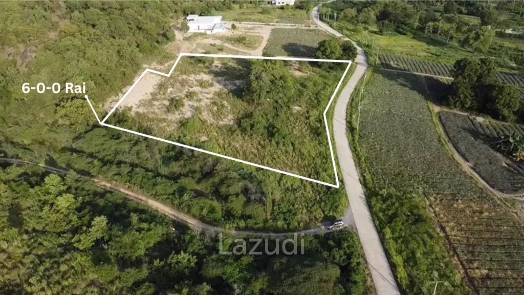 Investment Opportunity : Prime 6 Rai of Land with Stunning Mountain View