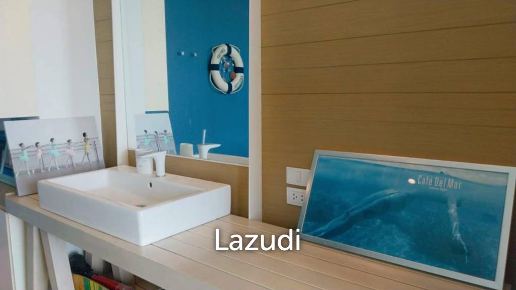 Ocas: Beachfront 2-Bedroom Condo with Resort-Style