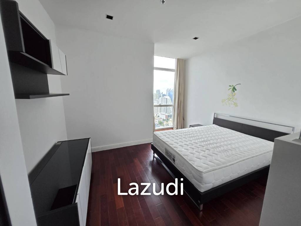 3 Bedroom  3 Bathroom 196 SQ.M Athenee Residence