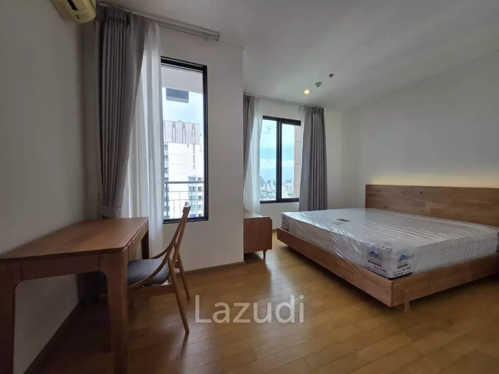 Villa Asoke Penthouse   348.80 SQ.M 5 Bed 5 Bath