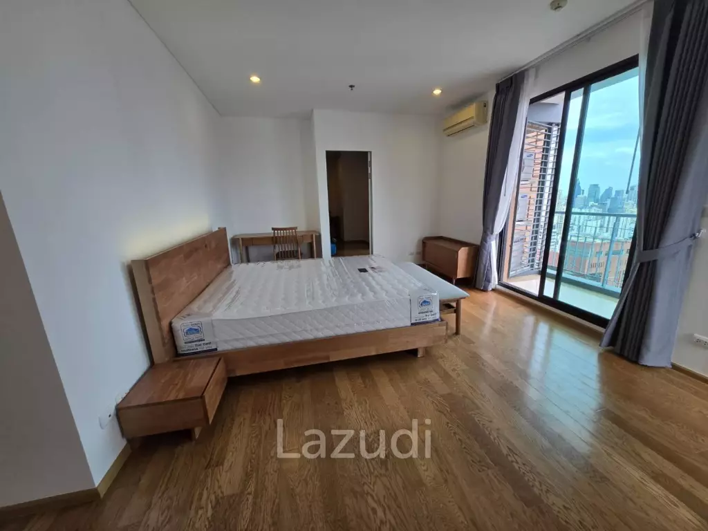 Villa Asoke Penthouse   348.80 SQ.M 5 Bed 5 Bath