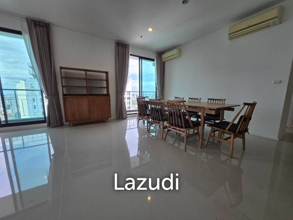 Villa Asoke Penthouse   348.80 SQ.M 5 Bed 5 Bath