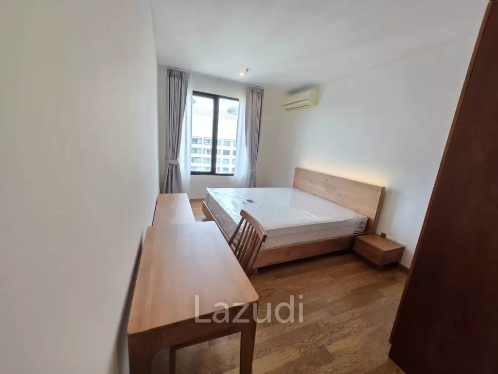 Villa Asoke Penthouse   348.80 SQ.M 5 Bed 5 Bath