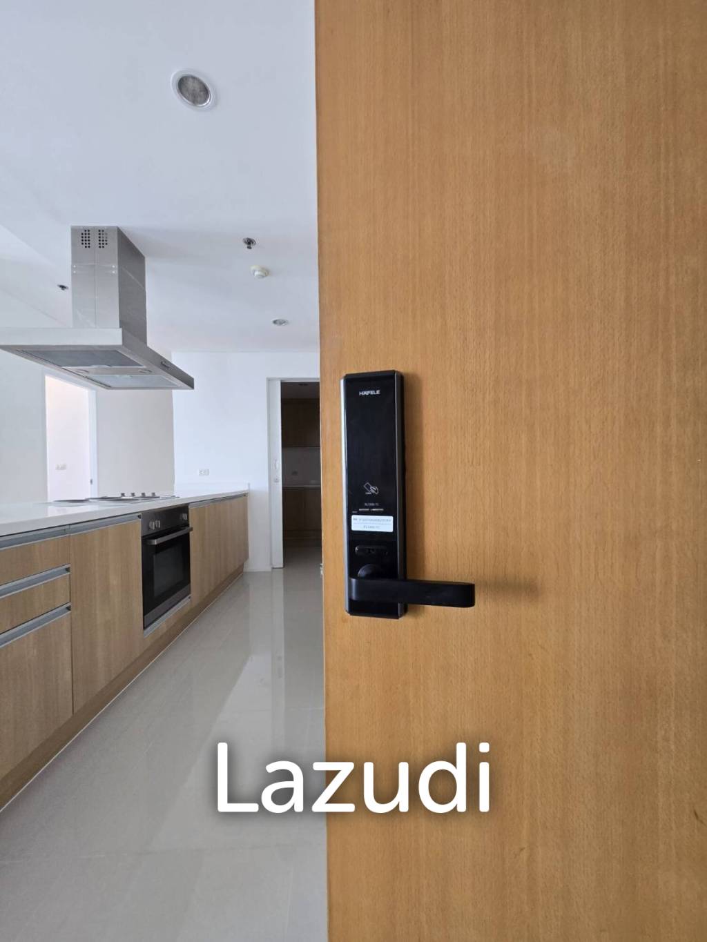 Villa Asoke Penthouse   348.80 SQ.M 5 Bed 5 Bath