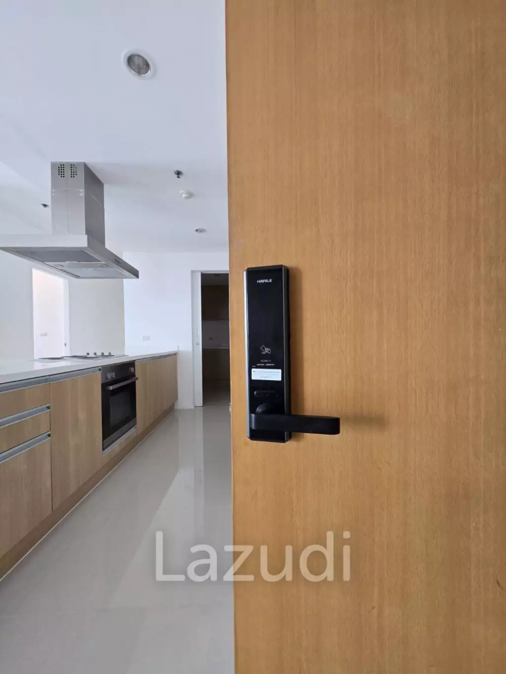 Villa Asoke Penthouse   348.80 SQ.M 5 Bed 5 Bath