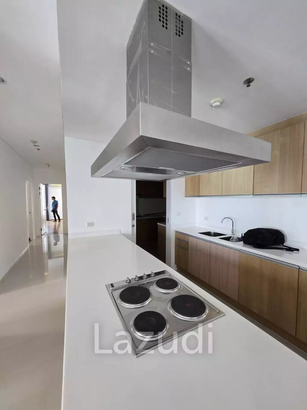 Villa Asoke Penthouse   348.80 SQ.M 5 Bed 5 Bath