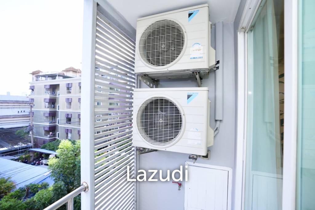 1 Bedroom 1 Bathroom 32 SQ.M Emerald Residence Ratchada