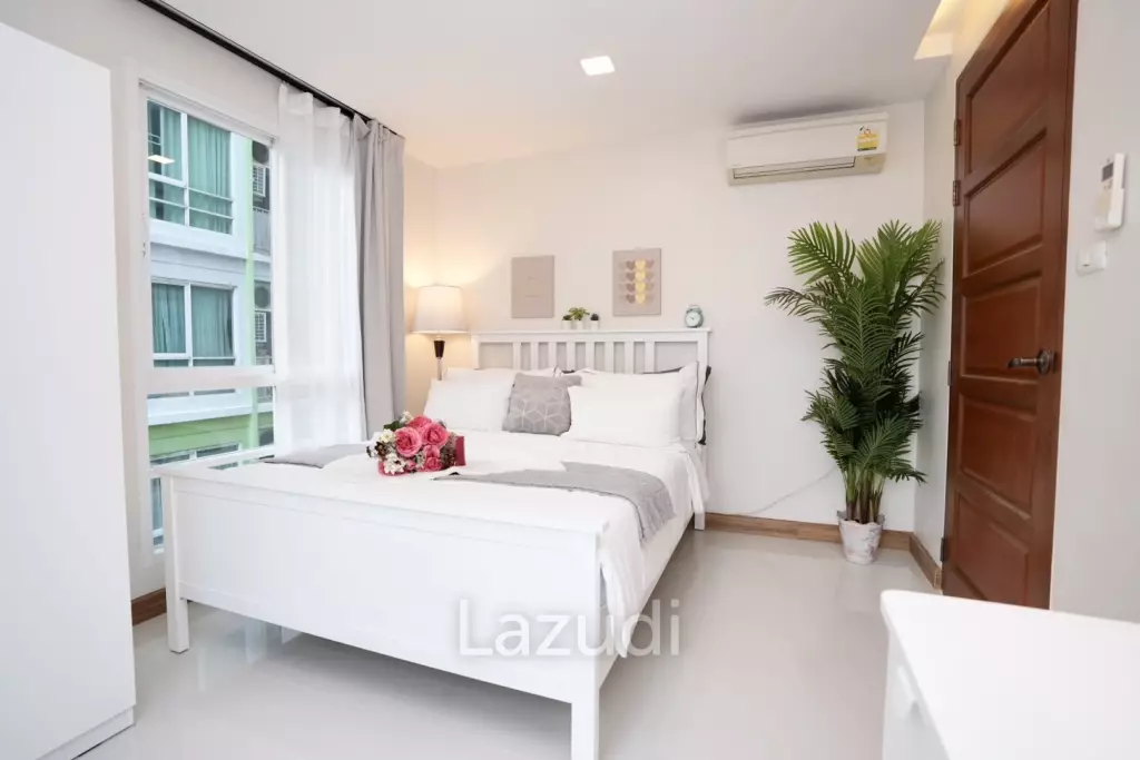 1 Bedroom 1 Bathroom 32 SQ.M Emerald Residence Ratchada