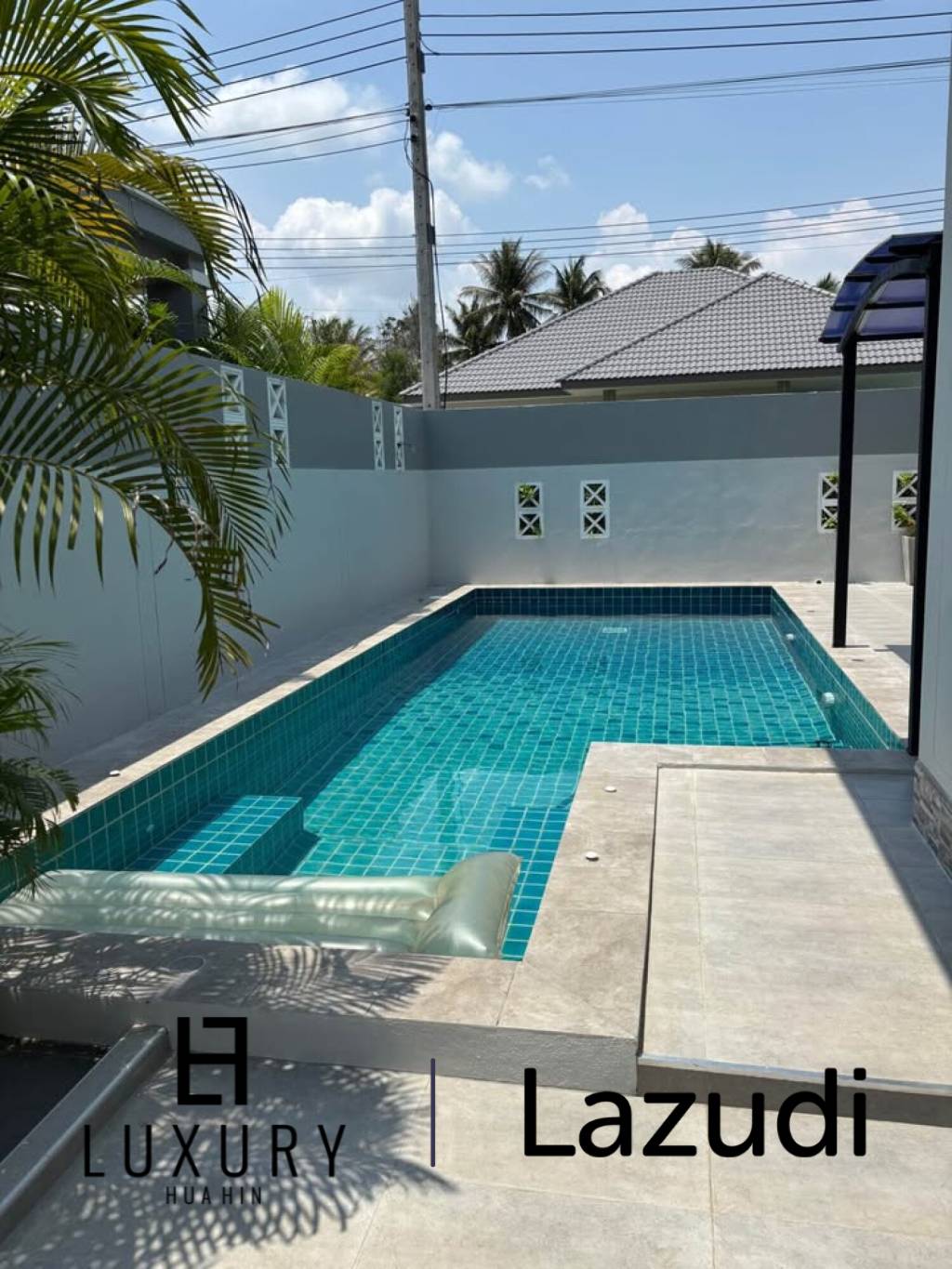 Soi 70: Modern Pool Villa, Freehold with Private Pool