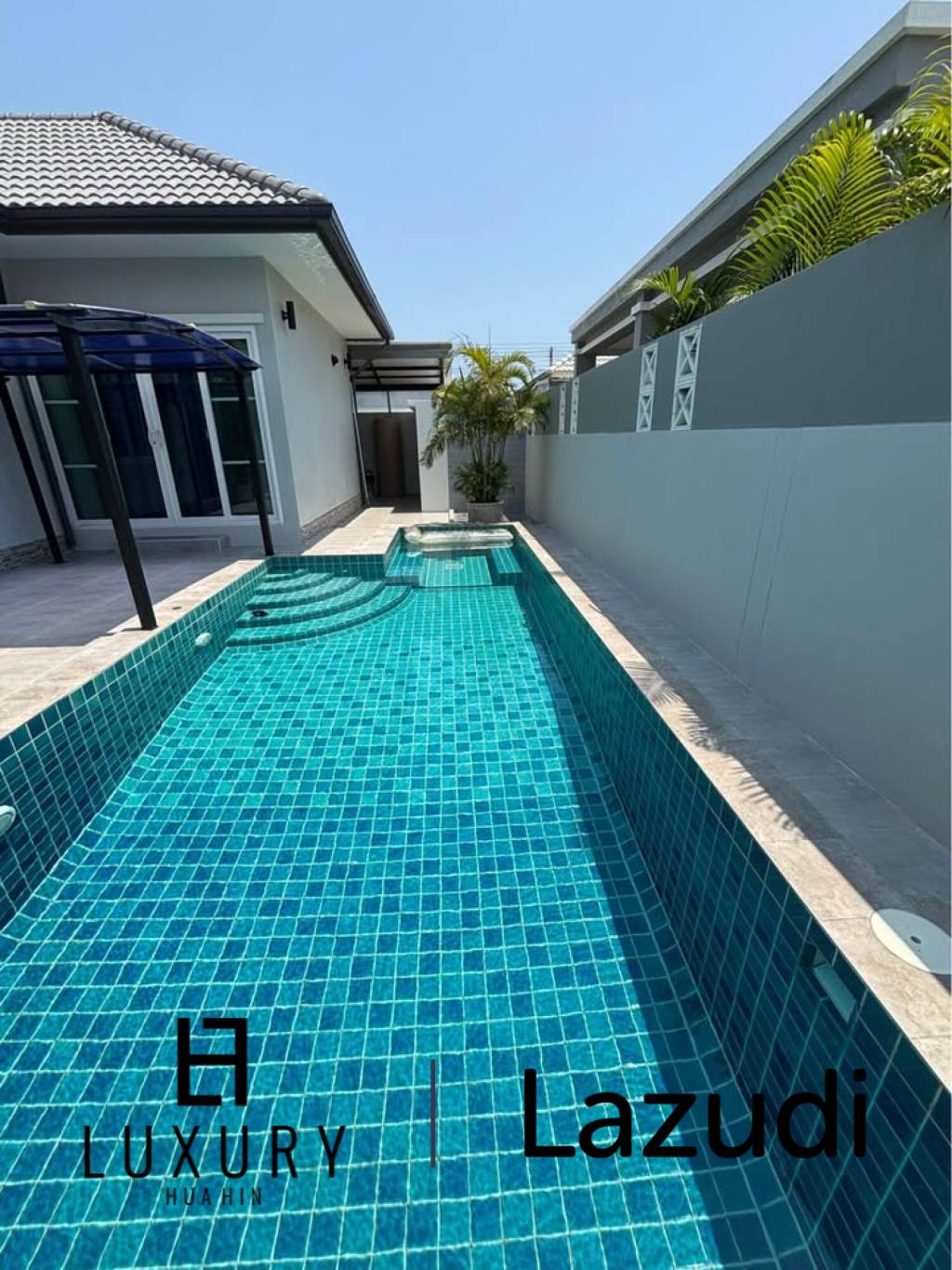 Soi 70: Modern Pool Villa, Freehold with Private Pool