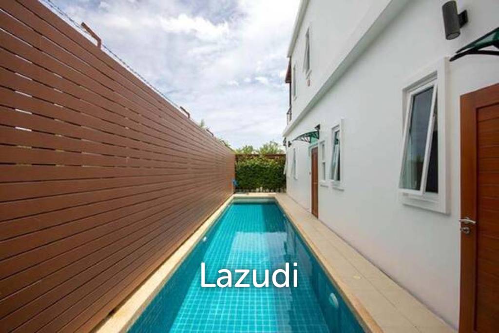 Luxury Modern 4 Bed Pool Villa 200 meters from Beach