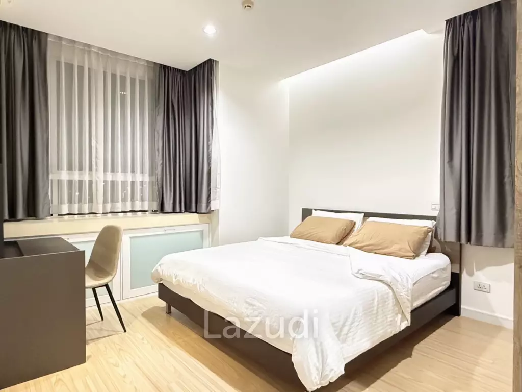 1 Bed 1 Bath 41 SQ.M T.C. Green Condominium