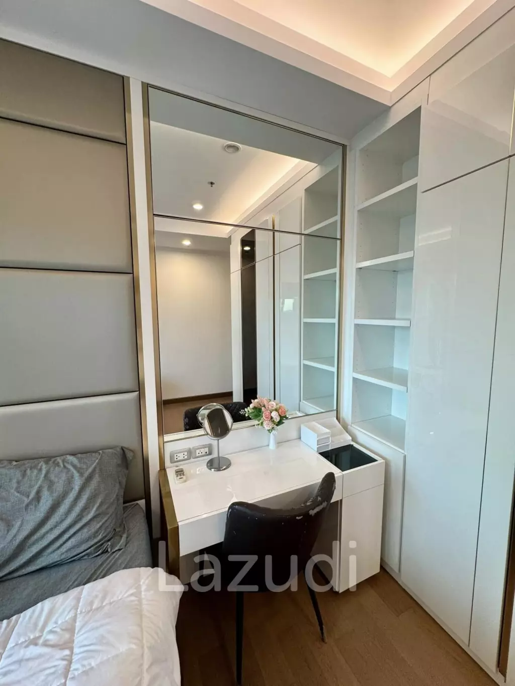1 Bedroom 1 Bathroom 61 SQ.M Supalai Elite Phayathai