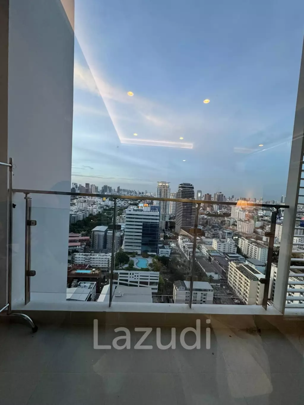 1 Bedroom 1 Bathroom 61 SQ.M Supalai Elite Phayathai