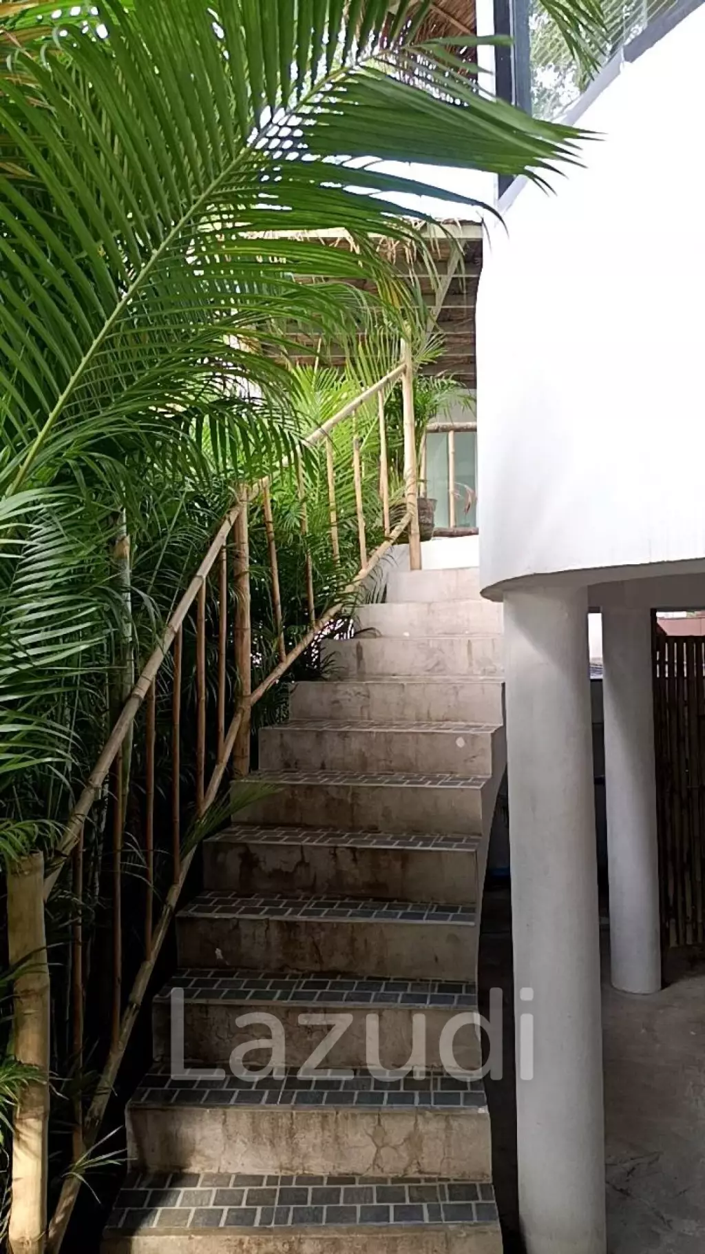 SAI NOI BEACH: UNIQUE pool villa a few 100 m from beachfront