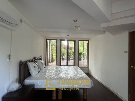 SAI NOI BEACH: Seltene Gelegenheit / Pool Villa NUR 100 m vom Strand entfernt