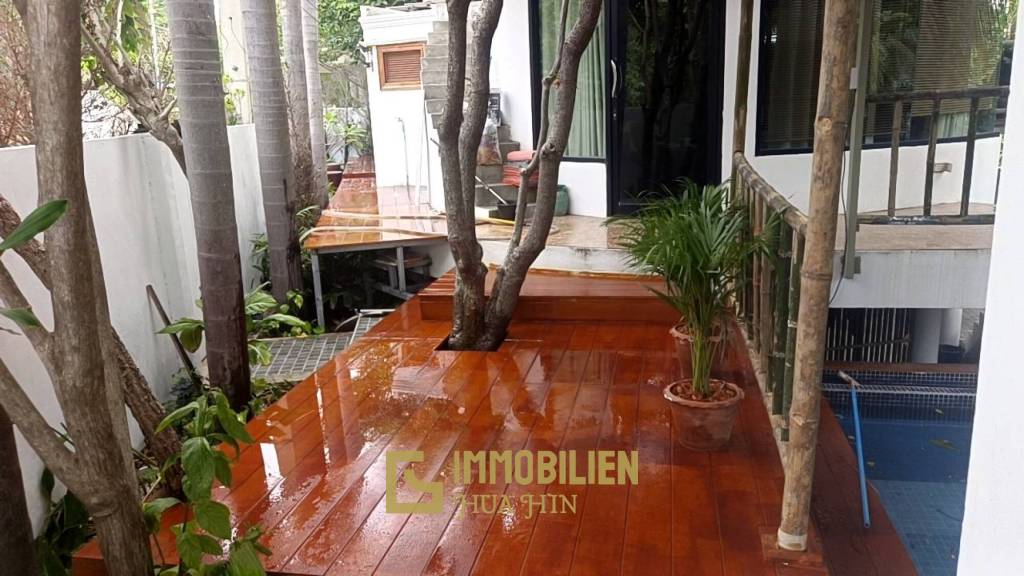 SAI NOI BEACH: Seltene Gelegenheit / Pool Villa NUR 100 m vom Strand entfernt