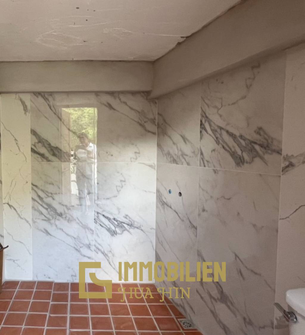 SAI NOI BEACH: Seltene Gelegenheit / Pool Villa NUR 100 m vom Strand entfernt