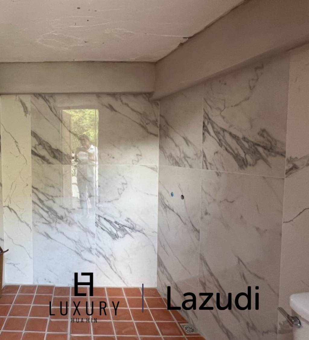 SAI NOI BEACH: UNIQUE pool villa a few 100 m from beachfront