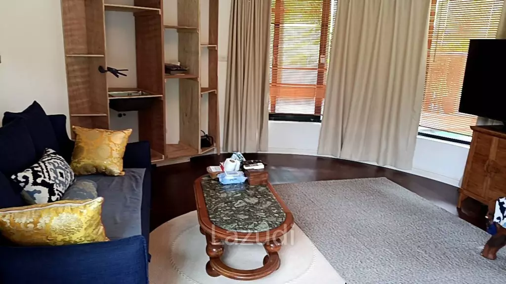 SAI NOI BEACH: UNIQUE pool villa a few 100 m from beachfront