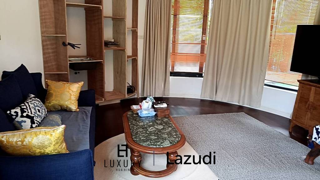 SAI NOI BEACH: UNIQUE pool villa a few 100 m from beachfront