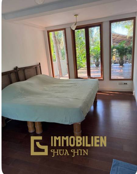 SAI NOI BEACH: Seltene Gelegenheit / Pool Villa NUR 100 m vom Strand entfernt