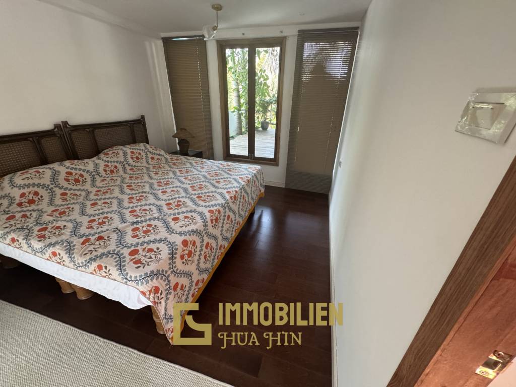 SAI NOI BEACH: Seltene Gelegenheit / Pool Villa NUR 100 m vom Strand entfernt