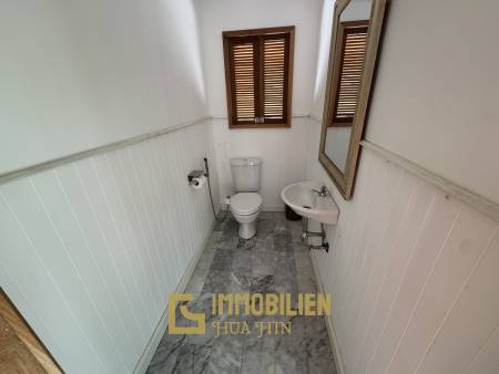 SAI NOI BEACH: Seltene Gelegenheit / Pool Villa NUR 100 m vom Strand entfernt