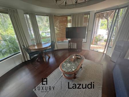 SAI NOI BEACH: UNIQUE pool villa a few 100 m from beachfront