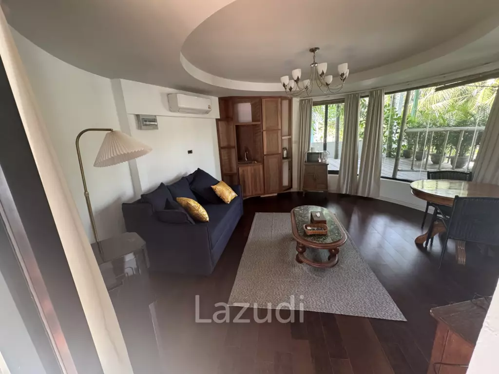 SAI NOI BEACH: UNIQUE pool villa a few 100 m from beachfront