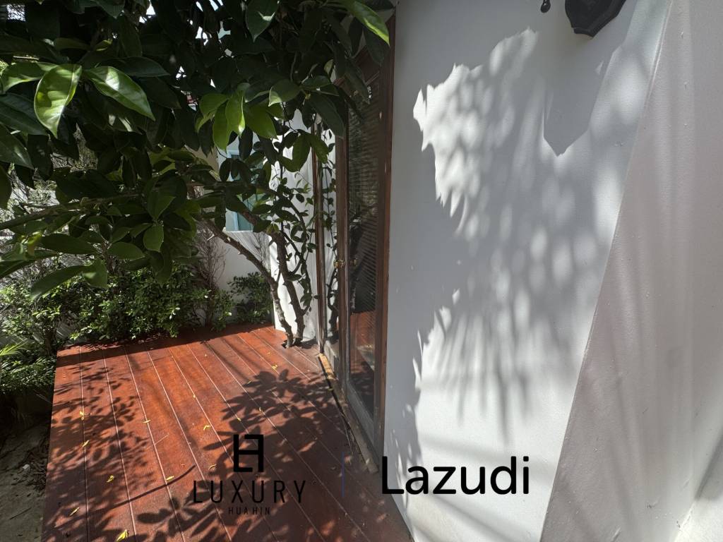 SAI NOI BEACH: UNIQUE pool villa a few 100 m from beachfront