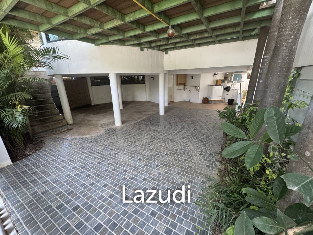 SAI NOI BEACH: UNIQUE pool villa a few 100 m from beachfront