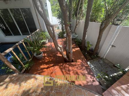 SAI NOI BEACH: Seltene Gelegenheit / Pool Villa NUR 100 m vom Strand entfernt