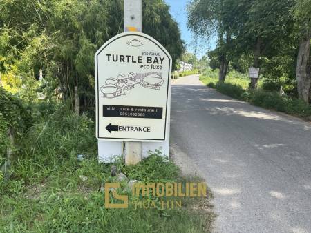 SAI NOI BEACH: Seltene Gelegenheit / Pool Villa NUR 100 m vom Strand entfernt