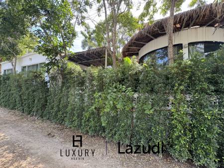 SAI NOI BEACH: UNIQUE pool villa a few 100 m from beachfront