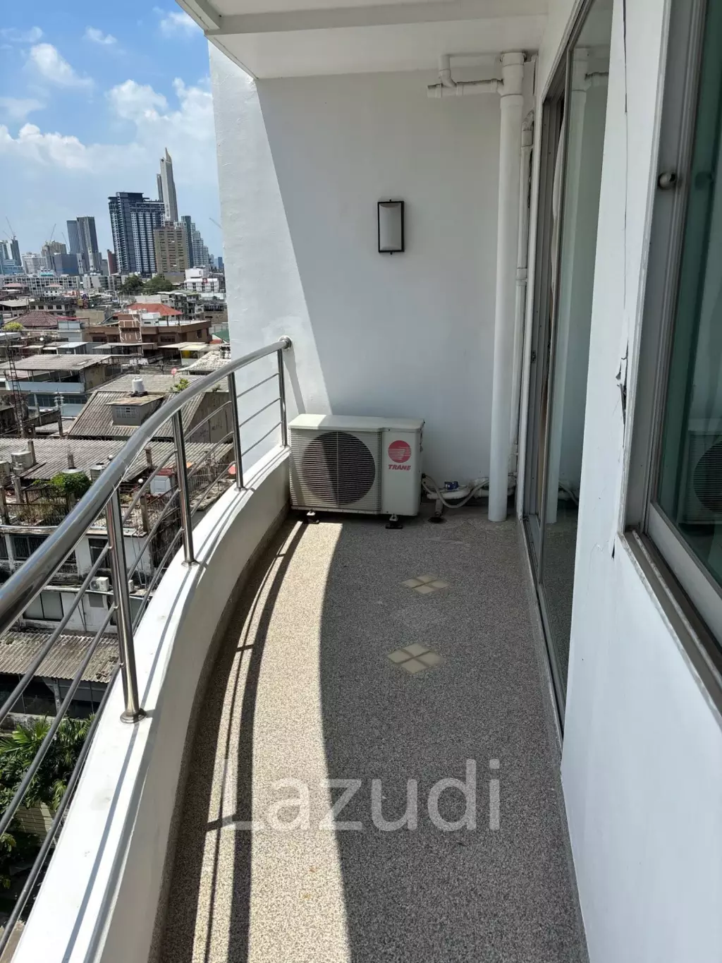 1 Bedroom 1 Bathroom 40 Sq.m Supalai River Place