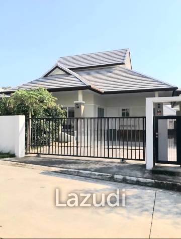 EMERALD SCENERY :  Nice 4 Bed Villa near Golf Course