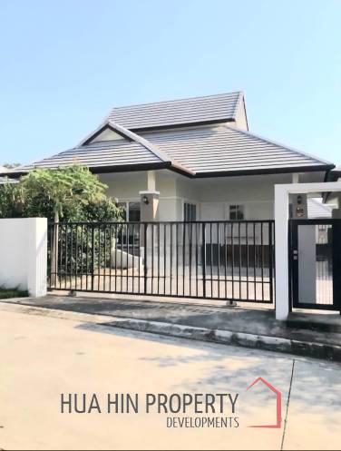 EMERALD SCENERY : Nice 4 Bed Villa near Golf Course EMERALD SCENERY : Nice 4 Bed Villa near Golf Course