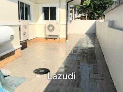 EMERALD SCENERY :  Nice 4 Bed Villa near Golf Course