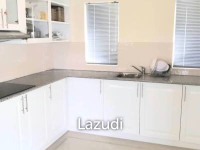 EMERALD SCENERY :  Nice 4 Bed Villa near Golf Course