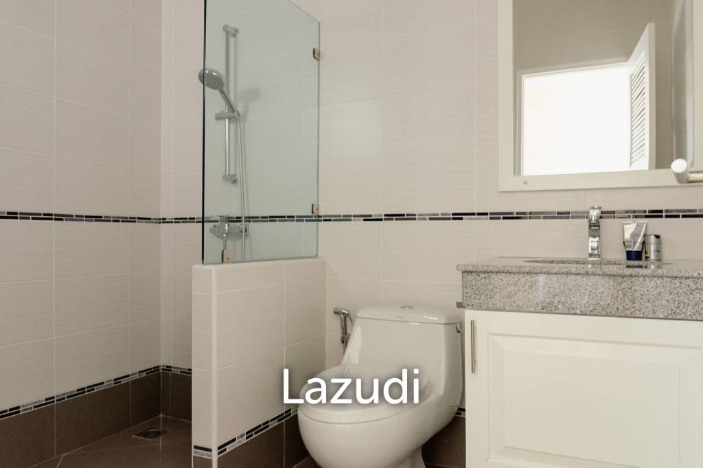 532 ตร.ม 5 เตียง 4 อาบน้ำ วิลล่า For ขาย