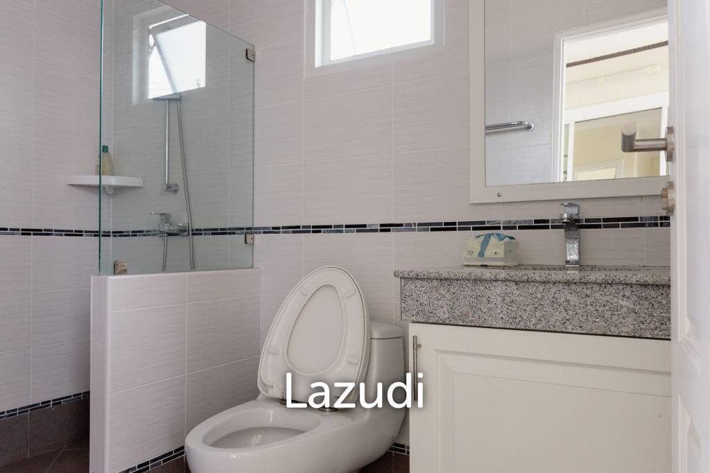 532 ตร.ม 5 เตียง 4 อาบน้ำ วิลล่า For ขาย