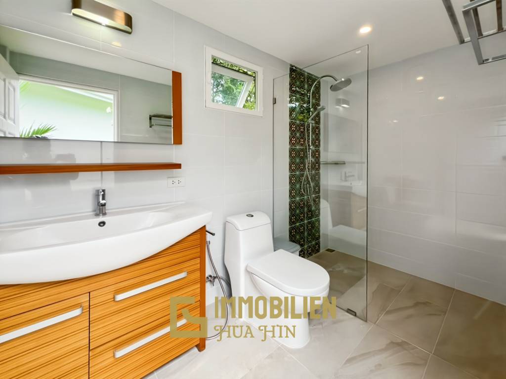 Smart House Valley Hua Hin: 3 Schlafzimmer Luxus Pool Villa