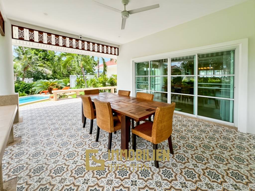 Smart House Valley Hua Hin: 3 Schlafzimmer Luxus Pool Villa