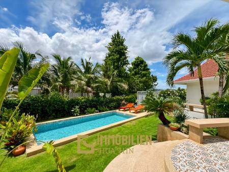 Smart House Valley Hua Hin: 3 Schlafzimmer Luxus Pool Villa