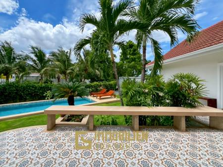 Smart House Valley Hua Hin: 3 Schlafzimmer Luxus Pool Villa